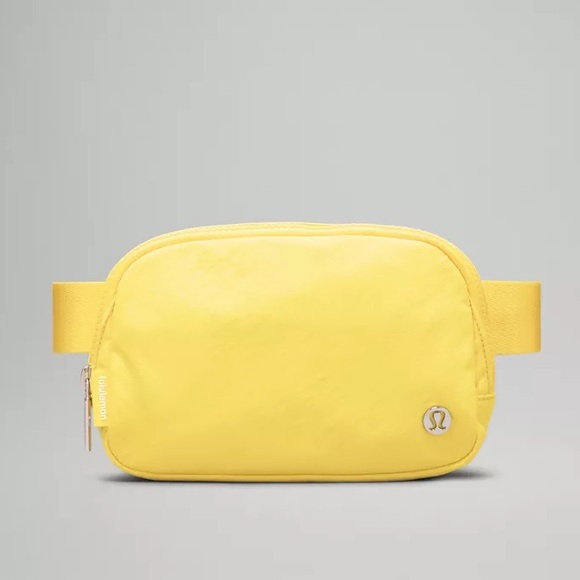 ❤️ Lululemon Utility Yellow Extended Strap Everywhere Belt Bag NWT - Picture 4 of 12